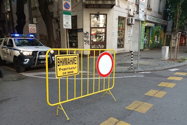 Столичната община започва миене в кварталите в централната градска част
