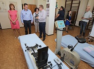 Нови 18 апарата обновиха физиотерапията на 12. ДКЦ