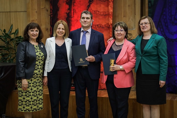 Йорданка Фандъкова връчи Годишните награди за принос в развитието на столичното образование