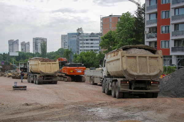 От 5 юни се затваря за движение участъкът на ул. „Чавдар Мутафов“ при бул. „Филип Кутев“