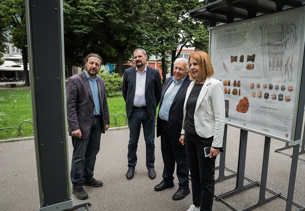 Фандъкова: Столичната община ще подкрепи и тази година археологическите проучвания в неолитното селище в Слатина