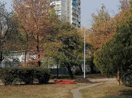 Започна изграждането на  ново улично осветление в парк 