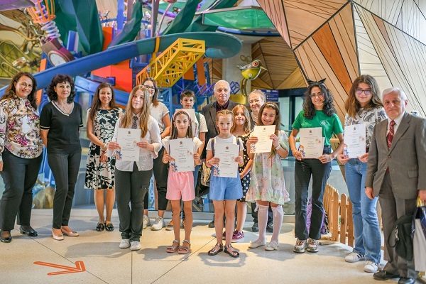 Връчване на наградите на победителите в 12-ото издание на Националния конкурс за детска авторска приказка 