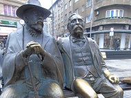 Възстановен е бастунът от фигурата на Пенчо Славейков