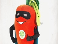 Морковът Мори гостува в детски градини за намаляване на отпадъците