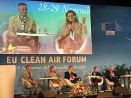 Заместник-кметът Йоана Христова представи интегрирания подход на София за намаляване на замърсяването на въздуха на форум в Братислава