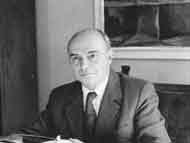 В памет на словото – 105 години от рождението на Павел Вежинов