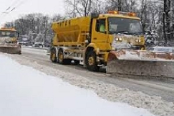 172 снегопочистващи машини са извършили обработки срещу заледяване в София