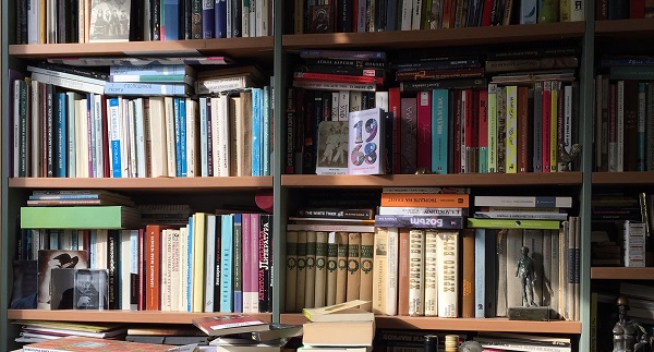 Споделете със Столична библиотека