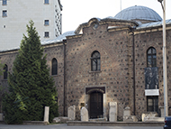 THE NATIONAL ARCHAEOLOGICAL MUSEUM