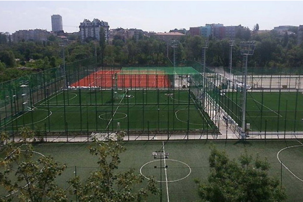 На 18 май отварят врати спортните игрища на открито в парк „Възраждане“ и 