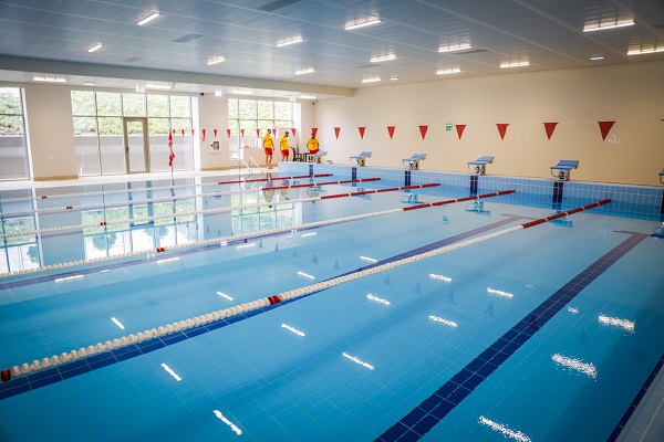 Започва работа закритият басейн в парк „Възраждане“