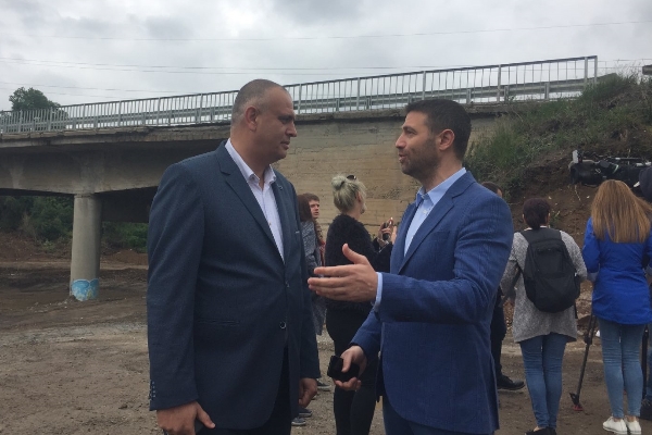 Напредва разширението на 