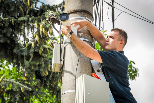 Фандъкова: Разширяваме системата за видеонаблюдение на София, 27 камери поставяме в с. Лозен