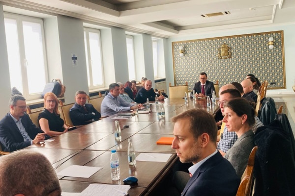 Кметът на София Васил Терзиев настоява за нов модел на работа по ремонтите в града и силен синхрон между експлоатационните дружества и Капиталовата програма на общината